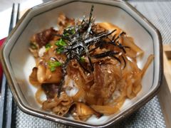 烧牛肉饭-月下料理(楷林IFC店)