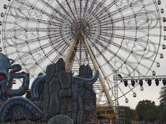 -七彩云南欢乐世界