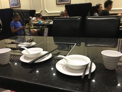 -一哥澳门豆捞 · 十七年经典澳门火锅(四季天地店)