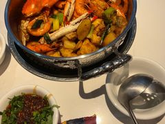 -七欣天香辣蟹火锅(闵行浦江欢乐颂店)