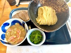 -怡己·三ツ矢堂日式料理(海伦店)