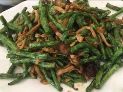 -洁神饭庄·海鲜·青岛菜·30年老字号(五四广场店)