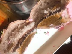 草莓啵啵包-奈雪的茶(市百一店)