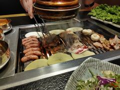 -臻牛烤肉
