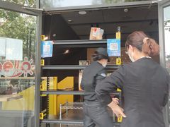 门面-麦当劳(豫园店)