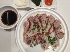 手抓羊肉-民族手抓羊肉馆·滩羊手抓·烤全羊