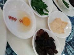 -桥香园过桥米线(国贸店)