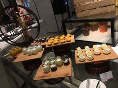 -飨食汇全日制餐厅·昆山皇冠假日酒店(九方店)