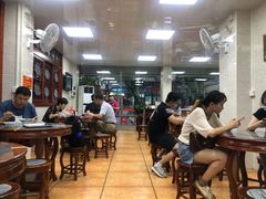 大堂-珍珍小食店(西华路店)