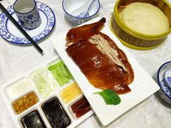 精品烤鸭半只-京味民福烤鸭店(建设四马路店)