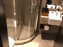 -如家精选酒店(上海张江广兰路地铁站店)