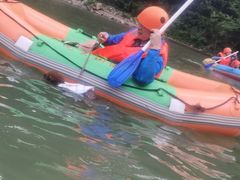 -安吉龙王山峡谷漂流