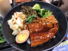 鳗鱼卤肉饭-永和大王(宜山店)