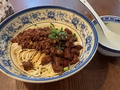 -辣肉面大王(天平路店)