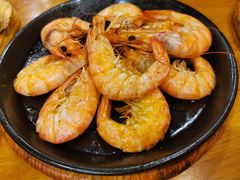 白灼白虾-老东镇啤酒屋海鲜加工·蒸汽海鲜·海鲜烧烤(台东店)