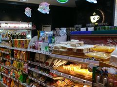 -全家便利店(王府井大街店)