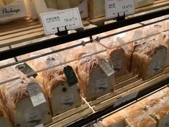 -罗森尼娜(德思勤店)