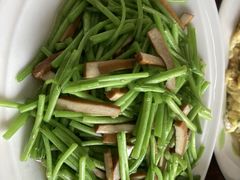 青椒香干毛豆-胡子饮食店
