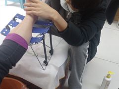 -郑远元专业修脚房(乐山通江街店)