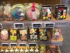 -blt精品超市(杭州城西银泰店)