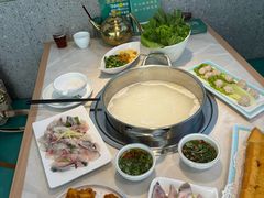 -粤顺渔坊·中山脆肉鲩火锅(清湖店)
