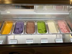 -潮一不贰·法式甜品·生日蛋糕·西式简餐(外滩店)