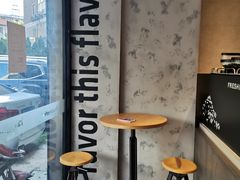用餐区-瑞幸咖啡(宁波嘉汇国贸店)