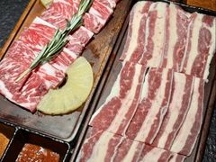 -肉甲韩国木炭烤肉(新壹街1店)