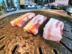 -伍丁·烤牛肋(和平东桥店)