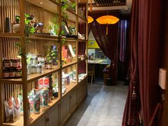 -一叶一世界·素食餐厅(锦华万达店)