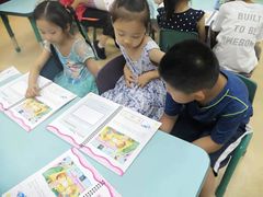 -瑞思少儿中心·少儿英语素养启蒙(回龙观校区)