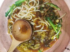 -妈妈故事米线(市府恒隆店)