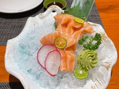三文鱼刺身-有喜屋·烧鸟·居酒屋(三钢里店)