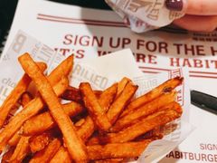 -The Habit Burger Grill 哈比特汉堡(复兴soho店)