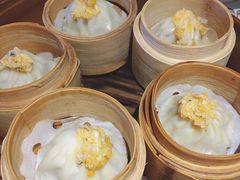 蟹粉小笼汤包-南小馆(迪士尼小镇店)