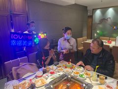 -海底捞火锅鲜切牛肉主题店(长寿路店)