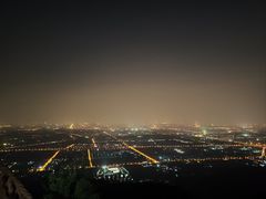 -鬼笑石后山停车场