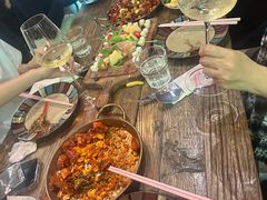 -SISTERS BAR RESTAURANT川意酒馆(嘉善老市H楼店)