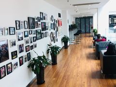 -上海星瀚奔驰4S店(红柳路店)