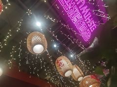 -巴卤社老火锅(财富店)