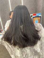 -发泽造型·烫发染发