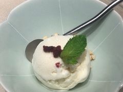 青红海盐冰淇淋-宣和苑(华侨新村店)
