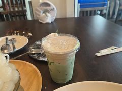 -Chom Cafe and Restaurant