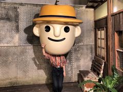 -莓园冰淇淋店