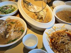 冷面鸡-荣小馆(椒江青悦城店)