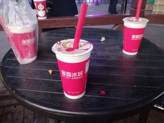 -蜜雪冰城(曼哈顿十字路口店)
