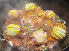 -万里闯关东铁锅炖菜馆(吉林大路店)