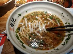 -湘人龙记老长沙米粉(华普国际大厦店)