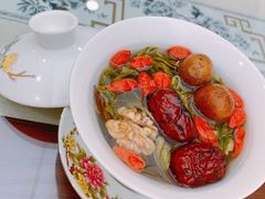 八宝盖碗茶-清真·伊然轩青海特色美食
