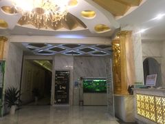 -尚足影院式足疗·住宿·美食(解放碑店)